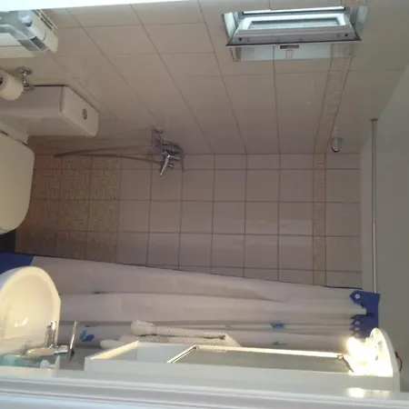 Peter & Tony بيت ضيافة 3*