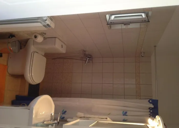 ピーター ＆ トニー ルームズ ガリッサス