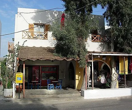 Peter & Tony Casa de hóspedes Galissas